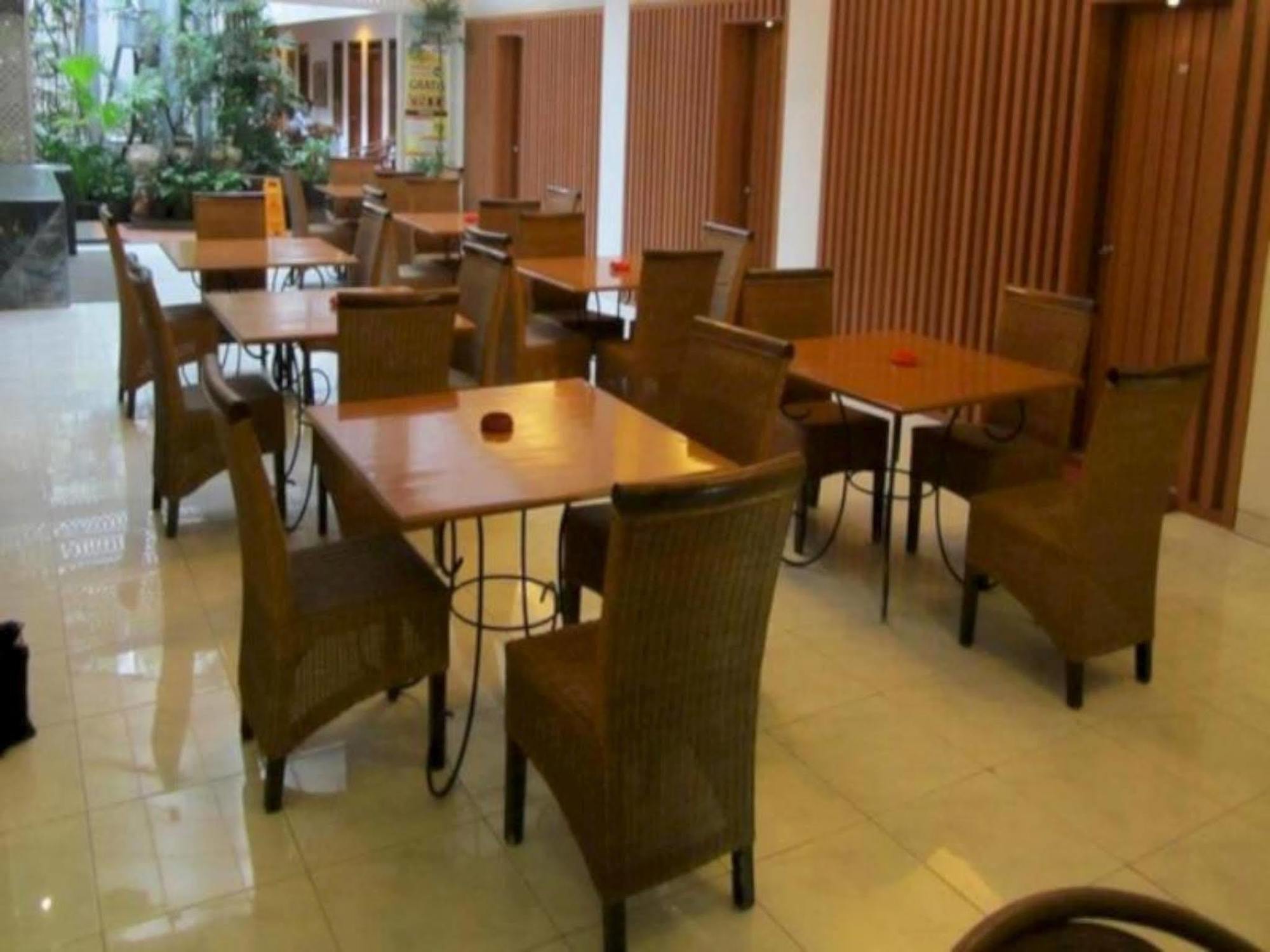 Hotel Progo Bandung Exterior foto